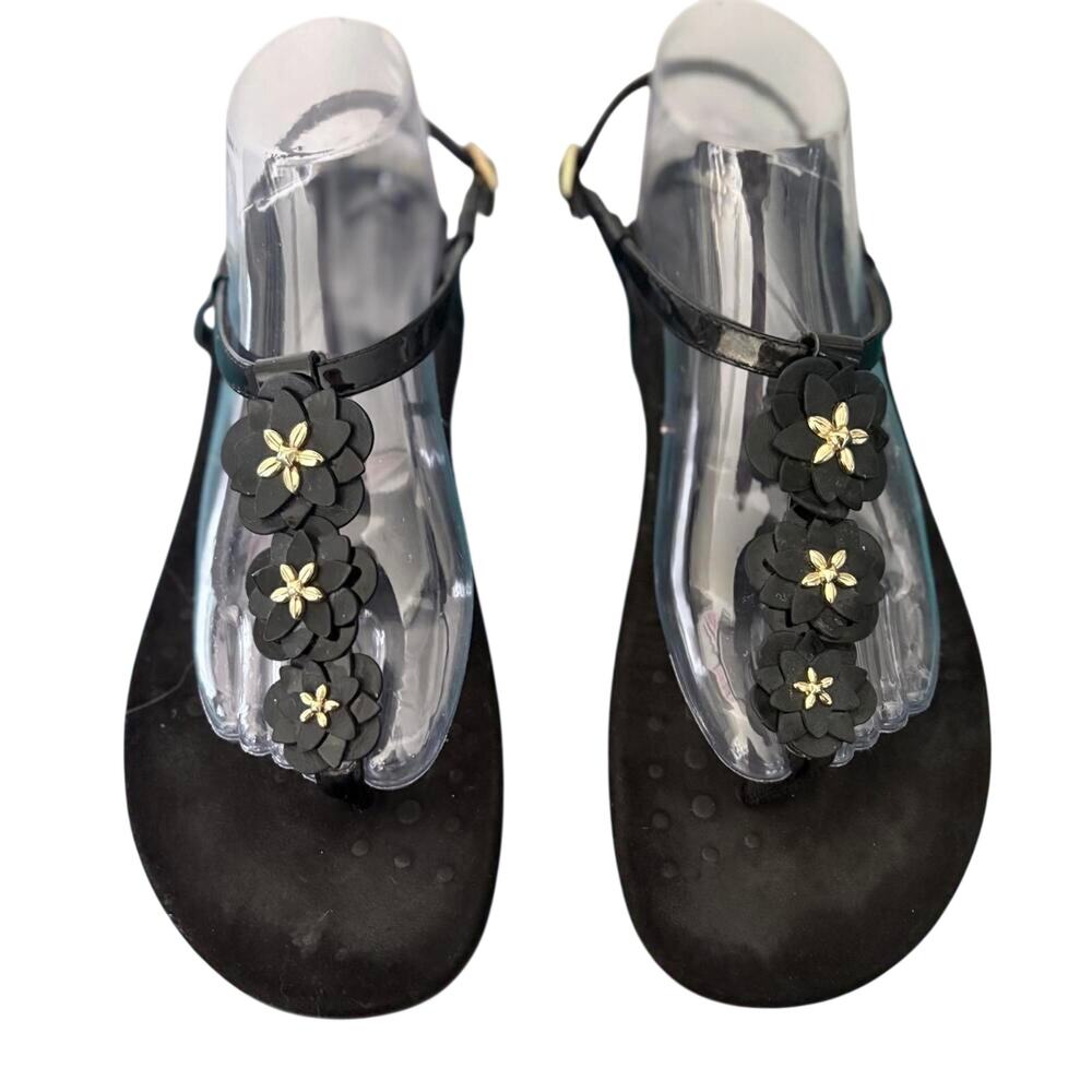 VIONIC Paulie T-strap Patent Leather Flower Sandals Flat Strappy Thong Orthotic
